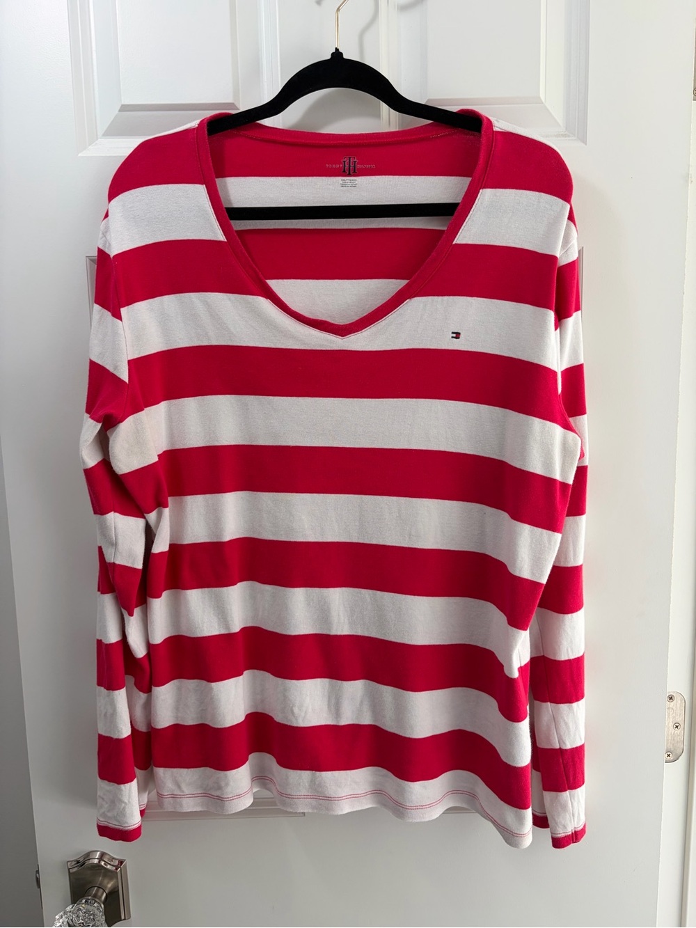 Tommy Hilfiger Pink/Raspberry Red and White Striped V-Neck Long Sleeve Tee XXL
